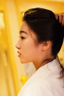追随她的旅程